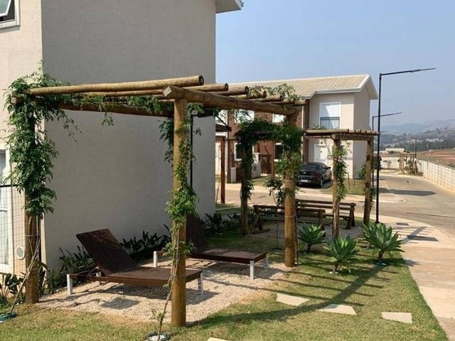 Sobrado 2 quartos e 2 banheiros, para alugar, no bairro Ponte Nova em Extrema