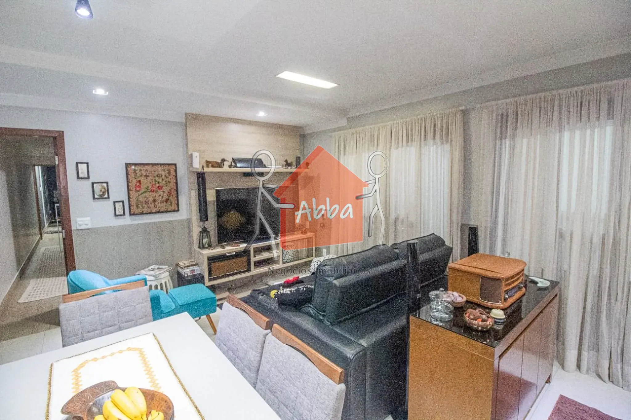 Casa, 3 quartos, 225 m² - Foto 2
