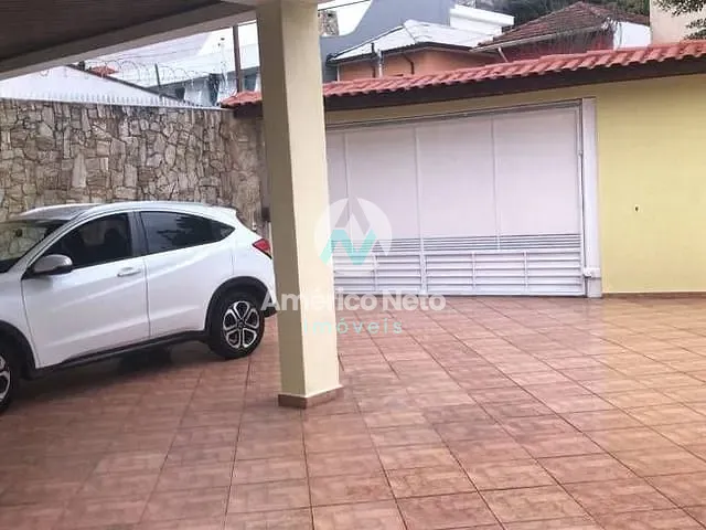Sobrado com 500m² 4 quartos e 3 banheiros, à venda, no bairro Cerâmica em São Caetano do Sul
