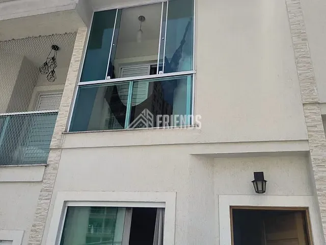 Sobrado com 70m² 2 quartos e 1 banheiro, para alugar, no bairro Vila Pierina em São Paulo