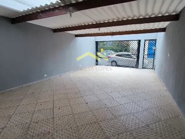 Sobrado 2 quartos e 1 banheiro, para alugar, no bairro Vila Camilópolis em Santo André