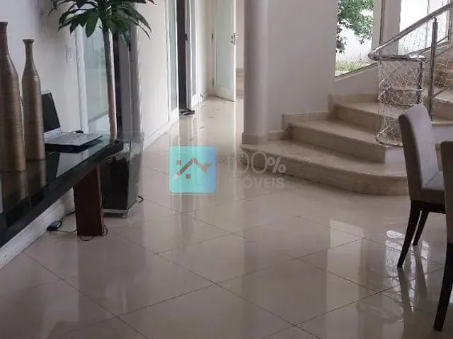 Sobrado com 800m² 5 quartos e 5 banheiros, à venda, no bairro Parque Residencial Aquarius em São José dos Campos