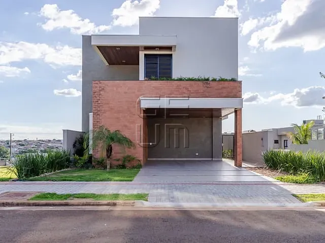 Sobrado com 259m² 3 quartos e 4 banheiros, à venda, no bairro Parque Tauá em Londrina