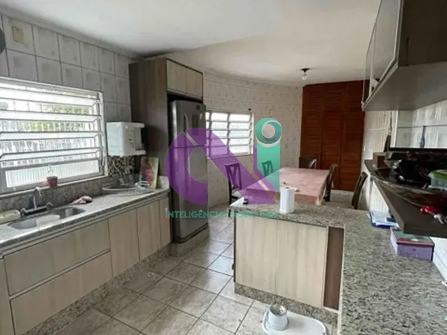 Sobrado 3 quartos e 3 banheiros, para alugar, no bairro Jardim das Flores em Osasco