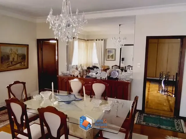 Sobrado com 710m² 4 quartos e 7 banheiros, à venda, no bairro Alto da Lapa em São Paulo