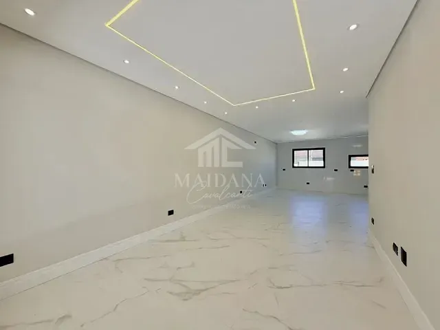 Sobrado com 237m² 3 quartos e 3 banheiros, à venda, no bairro Aristocrata em São José dos Pinhais