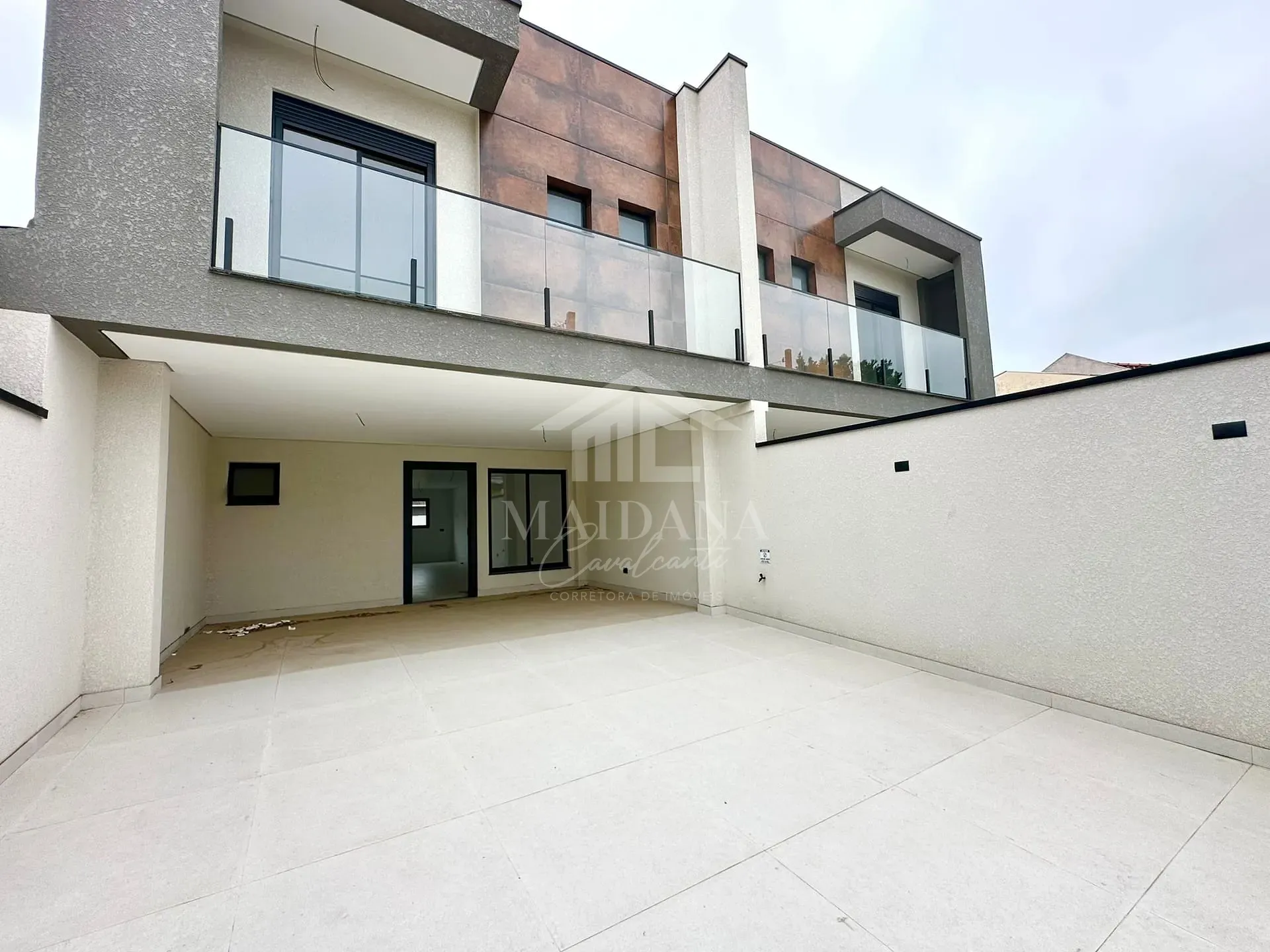 Sobrado, 3 quartos, 237 m² - Foto 1