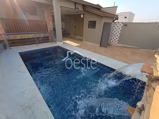 Apartamento com 125m² 3 quartos e 2 banheiros, para alugar, no bairro Centro em Santa Bárbara D'Oeste