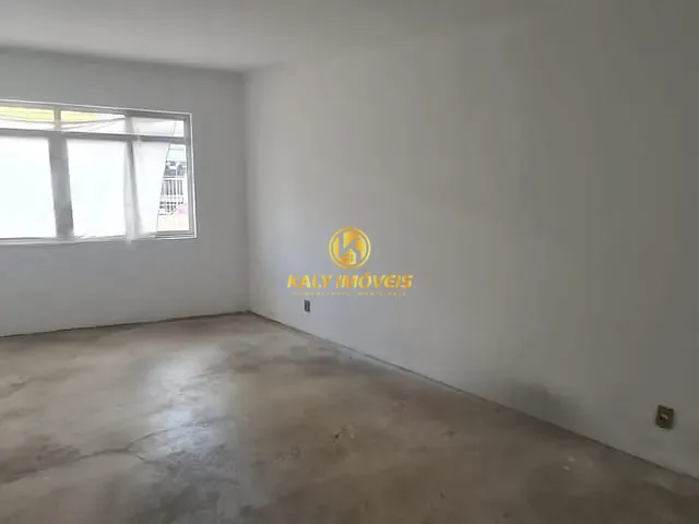 Sobrado com 166m² 3 quartos e 2 banheiros, à venda, no bairro Nova Gerty em São Caetano do Sul