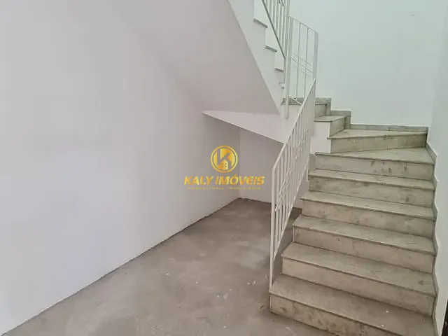 Sobrado com 166m² 3 quartos e 2 banheiros, à venda, no bairro Nova Gerty em São Caetano do Sul
