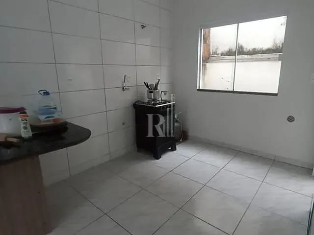 Sobrado 2 quartos e 2 banheiros, à venda, no bairro Areias em Tijucas