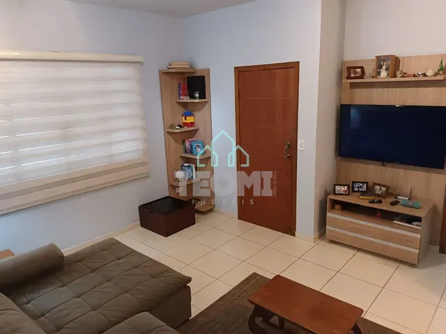 Sobrado com 225m² 3 quartos e 3 banheiros, à venda, no bairro Vila Sao Geraldo em Taubaté