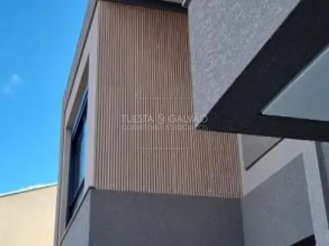 Sobrado com 105m² 3 quartos e 3 banheiros, à venda, no bairro Boqueirão em Curitiba