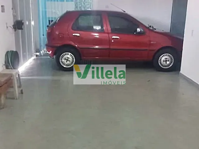 Sobrado com 214m² 4 quartos e 2 banheiros, à venda, no bairro Vila Perreli em Poá