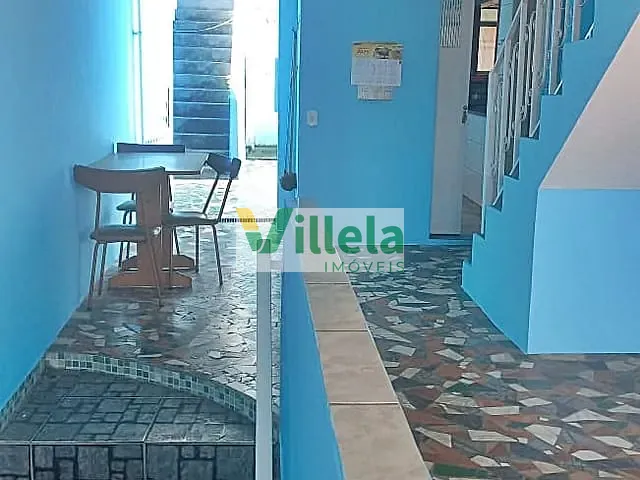 Sobrado com 214m² 4 quartos e 2 banheiros, à venda, no bairro Vila Perreli em Poá