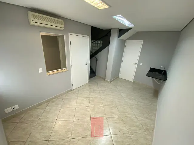 Sobrado à venda, no bairro Santana em São Paulo
