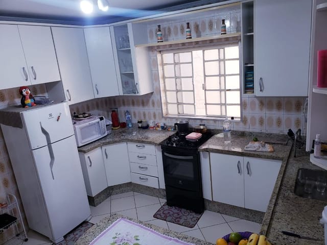 Sobrado com 200m² 5 quartos e 3 banheiros, à venda, no bairro Jardim Nice em São Paulo