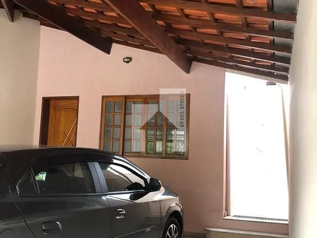 Sobrado com 129m² 3 quartos e 2 banheiros, à venda, no bairro Parque da Represa em Jundiaí