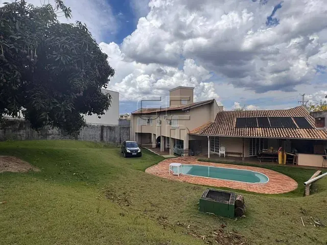 Sobrado com 1000m² 3 quartos e 4 banheiros, à venda, no bairro Colina Verde em Londrina