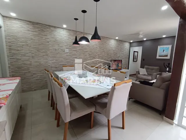 Sobrado 3 quartos e 2 banheiros, à venda, no bairro Jardim Mitsutani em São Paulo