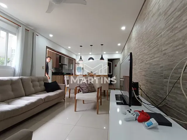 Sobrado 3 quartos e 2 banheiros, à venda, no bairro Jardim Mitsutani em São Paulo