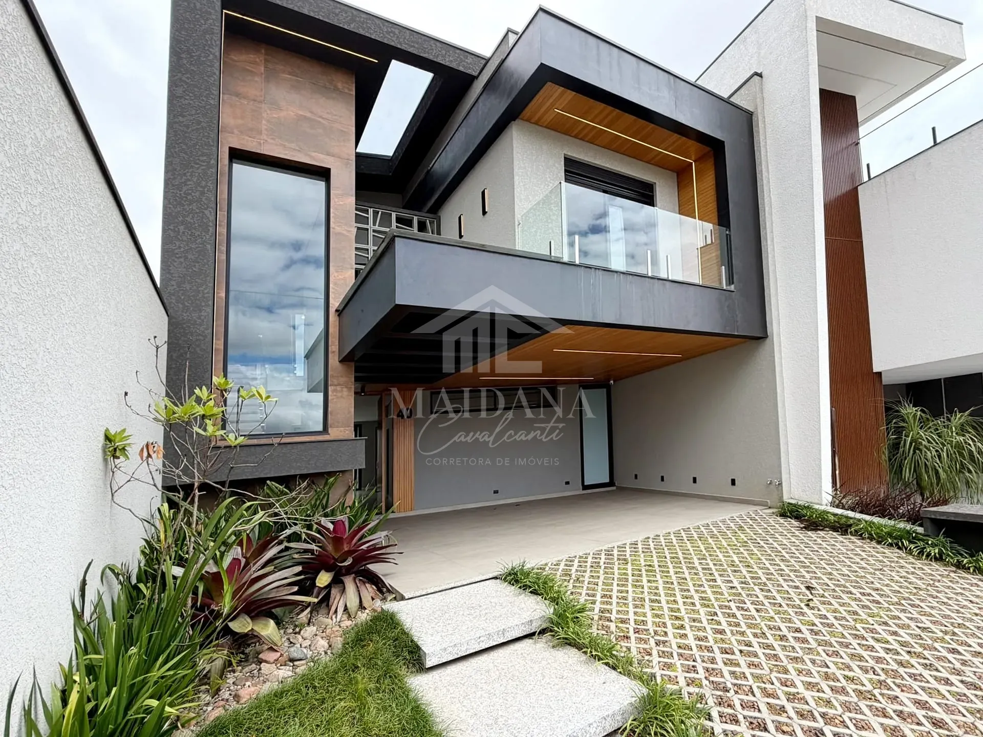 Sobrado, 3 quartos, 245 m² - Foto 2