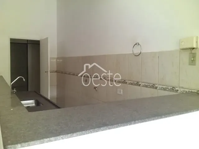 Apartamento com 125m² 3 quartos e 2 banheiros, para alugar, no bairro Centro em Santa Bárbara D'Oeste