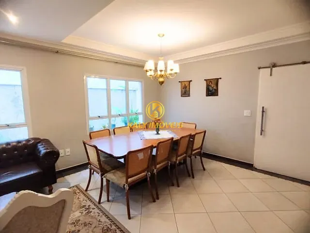 Sobrado com 231m² 3 quartos e 2 banheiros, à venda, no bairro Santo Antônio em São Caetano do Sul