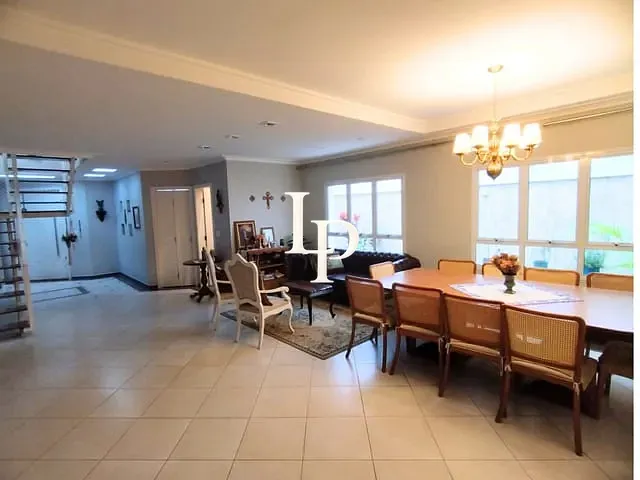 Sobrado com 231m² 3 quartos e 2 banheiros, à venda, no bairro Santo Antônio em São Caetano do Sul