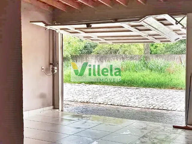 Sobrado com 250m² 3 quartos e 3 banheiros, à venda, no bairro Jardim Violeta em Poá