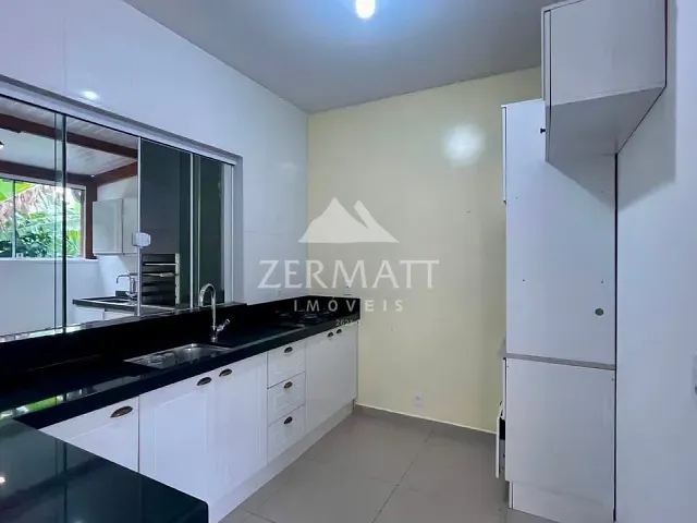 Sobrado com 76m² 2 quartos e 3 banheiros, para alugar, no bairro Escola Agrícola em Blumenau
