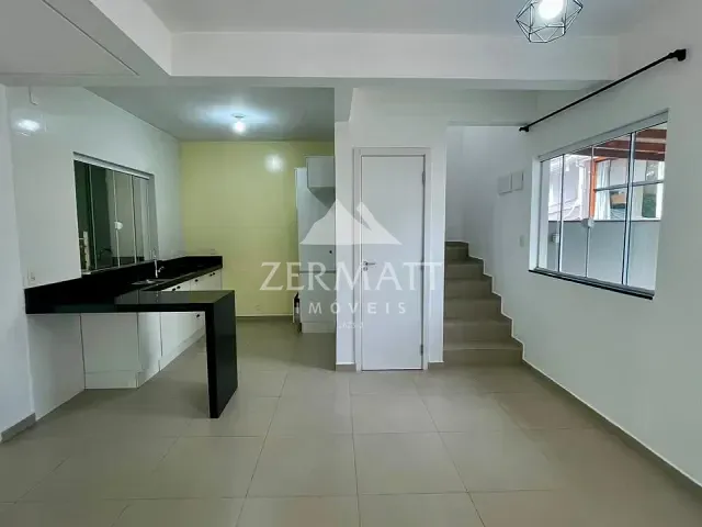 Sobrado com 76m² 2 quartos e 3 banheiros, para alugar, no bairro Escola Agrícola em Blumenau