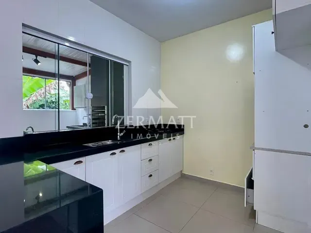 Sobrado com 76m² 2 quartos e 3 banheiros, para alugar, no bairro Escola Agrícola em Blumenau