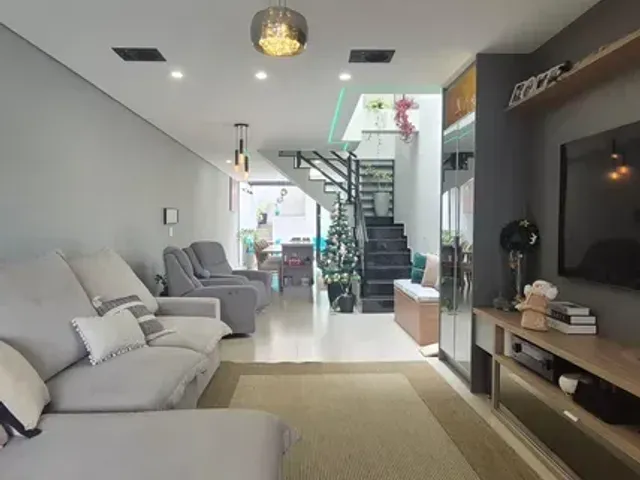 Sobrado 3 quartos e 4 banheiros, à venda, no bairro Parque das Nações em Santo André