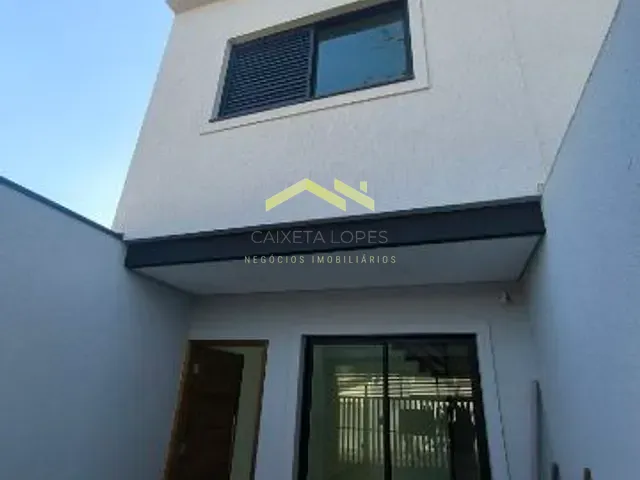 Sobrado 2 quartos e 1 banheiro, à venda, no bairro Parque Oratório em Santo André