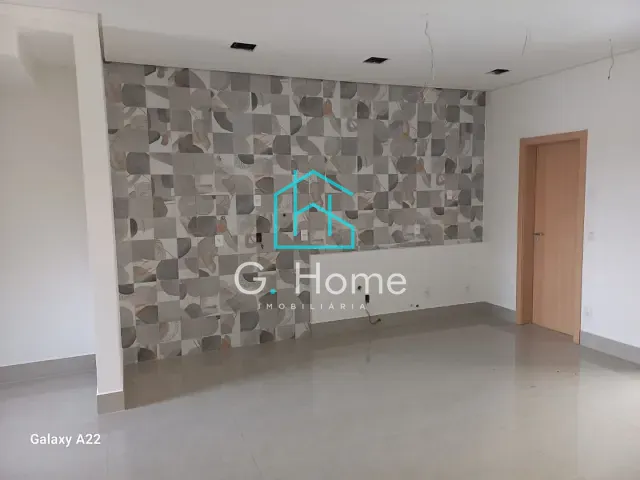 Sobrado com 180m² 3 quartos e 3 banheiros, à venda, no bairro Andrade em Londrina