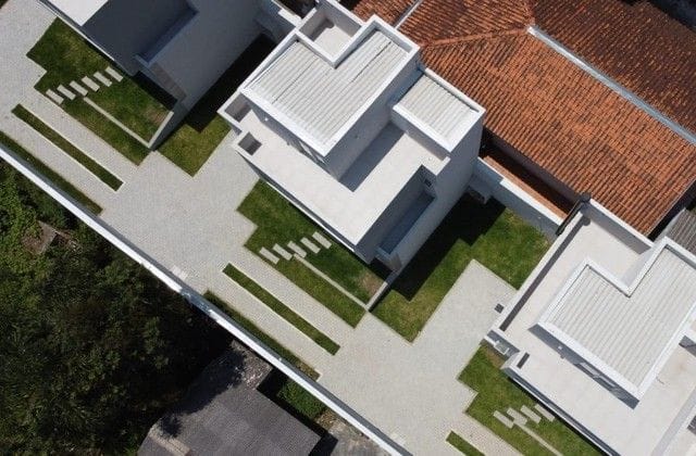 Foto do Sobrado - Sobrado à venda, Santo Inácio, Curitiba, PR, Sobrados Novos em Condominio, prontos para morar e com terraço descoberto. | Imobiliária GreenVille