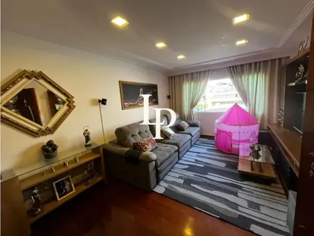 Sobrado com 225m² 3 quartos e 2 banheiros, à venda, no bairro Olímpico em São Caetano do Sul