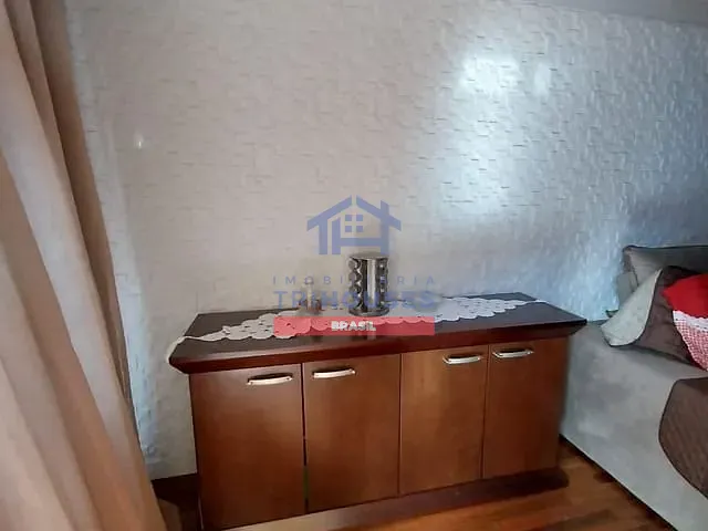 Sobrado com 106m² 3 quartos e 4 banheiros, à venda, no bairro Capão da Imbuia em Curitiba
