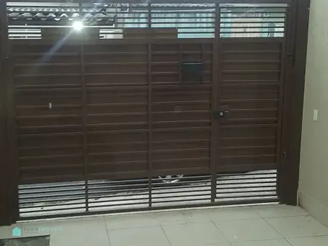 Sobrado à venda, no bairro Vila Palmeiras em São Paulo