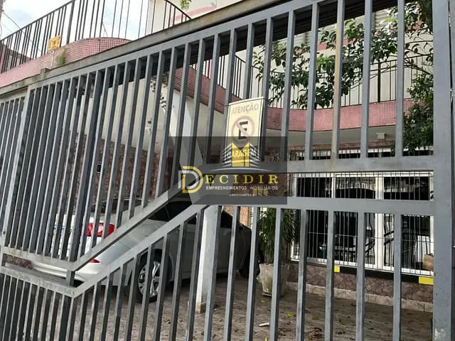 Sobrado com 160m² 3 quartos e 2 banheiros, à venda, no bairro Parque São Jorge em São Paulo
