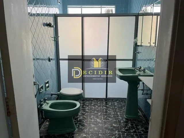 Sobrado com 160m² 3 quartos e 2 banheiros, à venda, no bairro Parque São Jorge em São Paulo