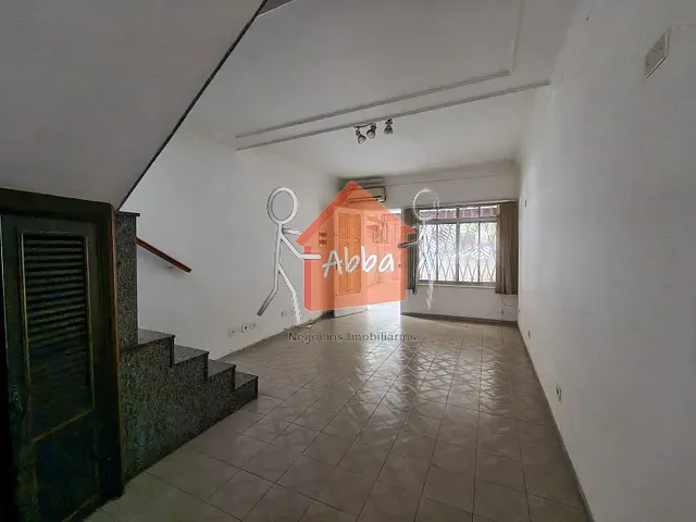 Sobrado com 180m² 3 quartos e 3 banheiros, à venda ou para alugar, no bairro Chácara Santo Antônio (Zona Sul) em São Paulo