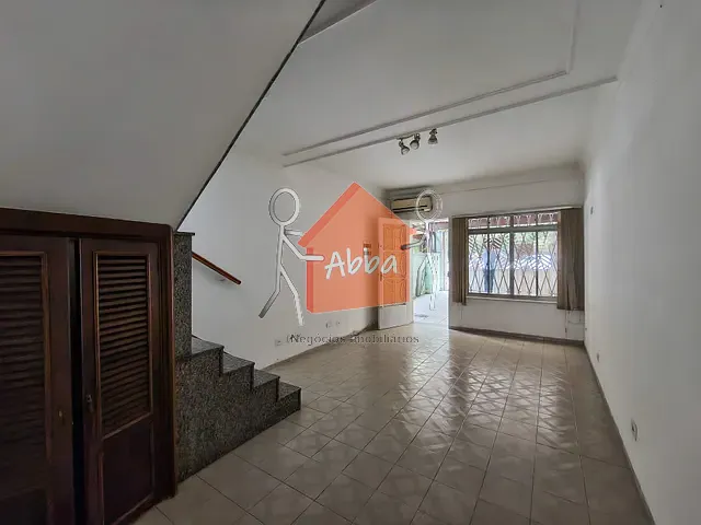 Sobrado com 180m² 3 quartos e 3 banheiros, à venda ou para alugar, no bairro Chácara Santo Antônio (Zona Sul) em São Paulo