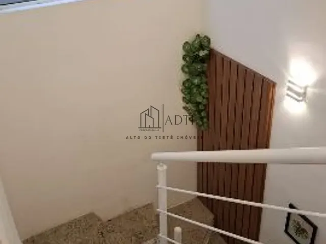 Sobrado 3 quartos e 2 banheiros, à venda, no bairro Mogi Moderno em Mogi das Cruzes