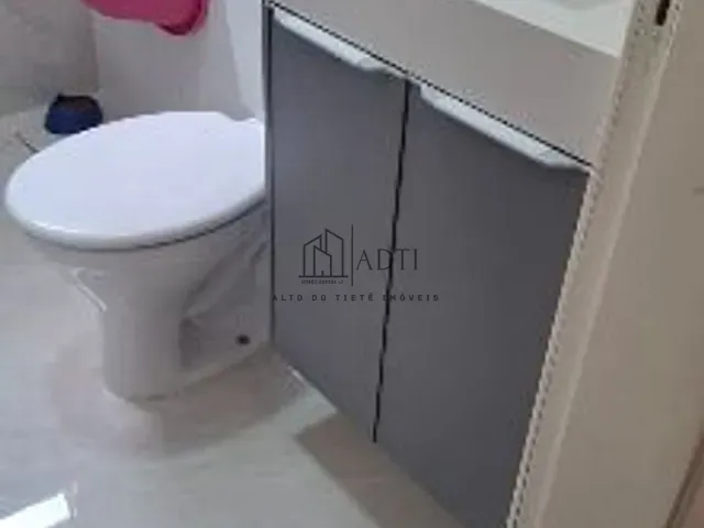 Sobrado 3 quartos e 2 banheiros, à venda, no bairro Mogi Moderno em Mogi das Cruzes