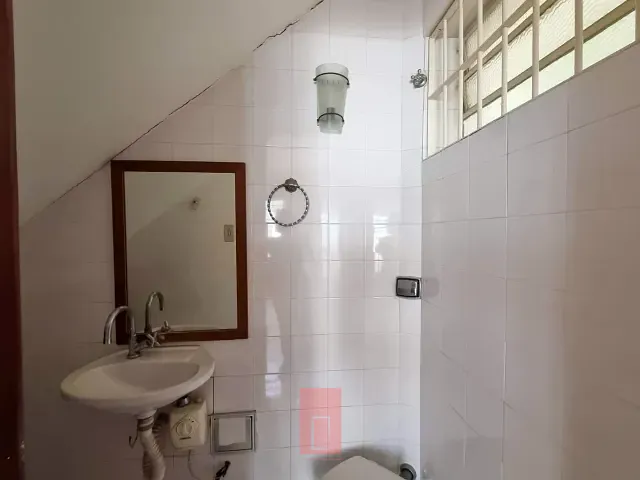 Sobrado com 158m² 5 quartos e 3 banheiros, à venda, no bairro Moema em São Paulo