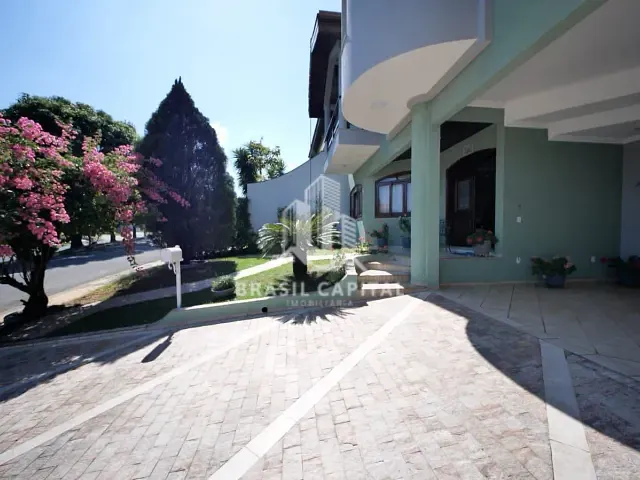 Sobrado com 520m² 4 quartos e 5 banheiros, à venda, no bairro Jardim Ibiti do Paço em Sorocaba