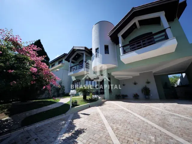 Sobrado com 520m² 4 quartos e 5 banheiros, à venda, no bairro Jardim Ibiti do Paço em Sorocaba