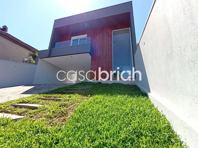 Sobrado com 422m² 3 quartos e 4 banheiros, à venda, no bairro Jardim Mauá em Novo Hamburgo